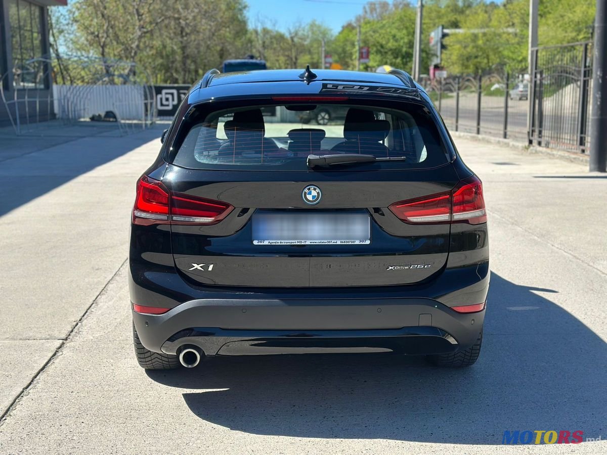 2022' BMW X1 photo #4