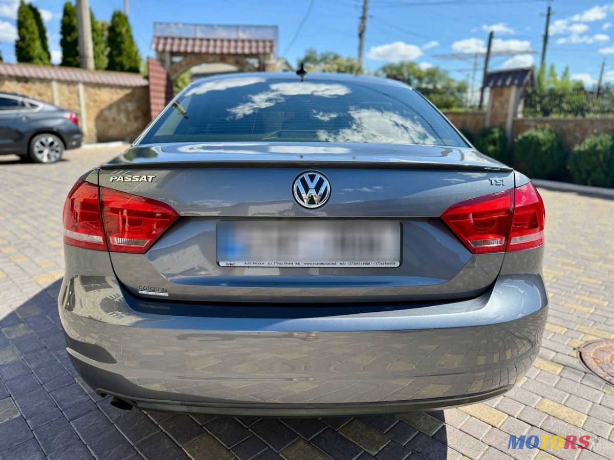2014' Volkswagen Passat photo #3