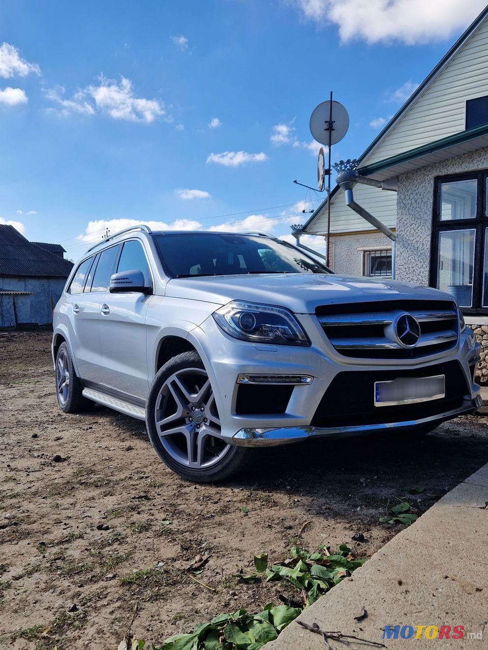 2014' Mercedes-Benz GL-Class photo #1