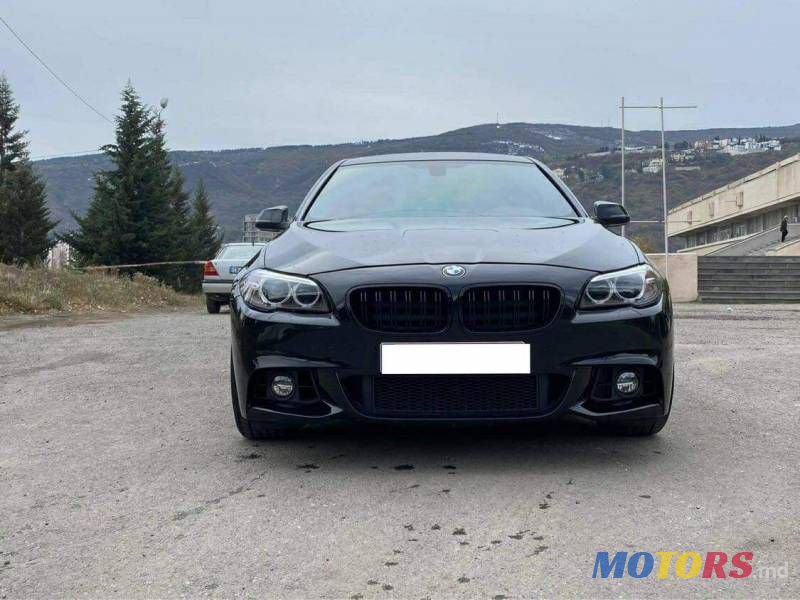 2015' BMW 5 photo #2