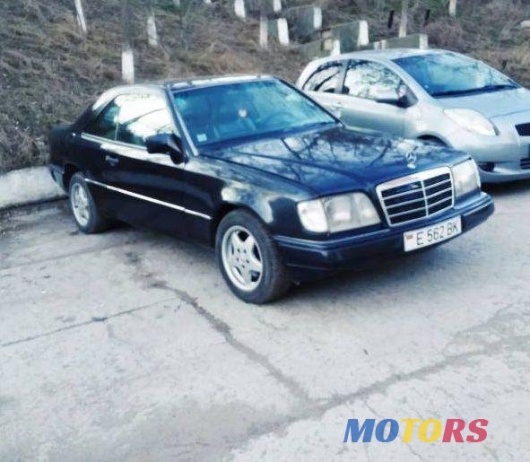 1988' Mercedes-Benz 124 photo #1