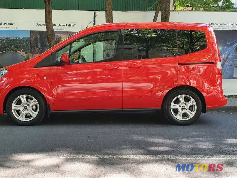 2019' Ford Tourneo Courier photo #3