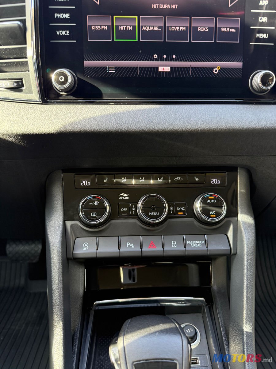 2020' Skoda Karoq Style photo #7