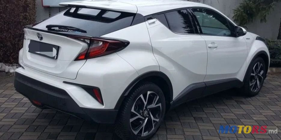 2020' Toyota C-Hr photo #3