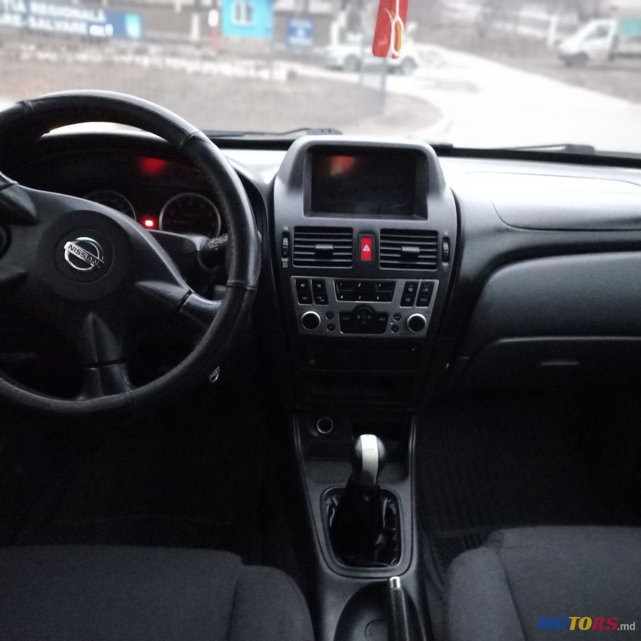 2005' Nissan Almera photo #3