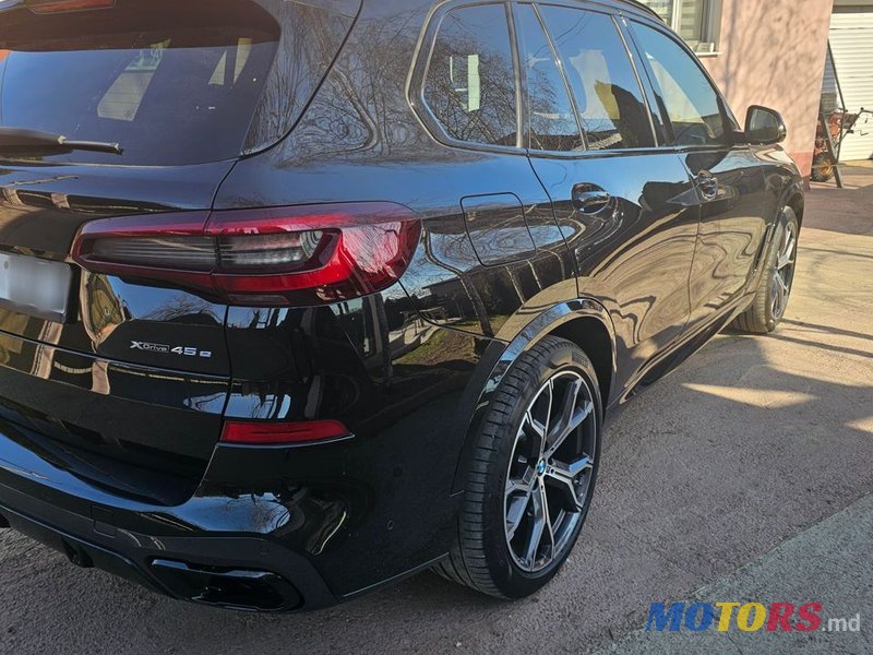 2021' BMW X5 photo #4