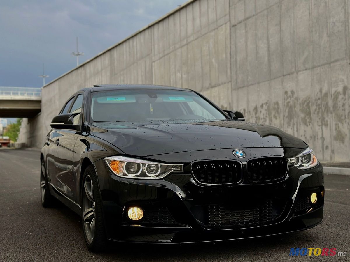 2013' BMW 3 Series photo #1