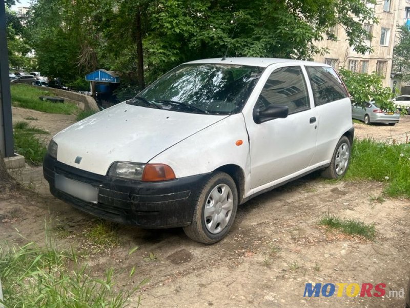 1999' Fiat Punto photo #1