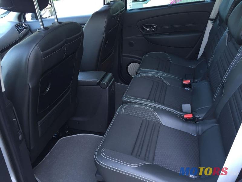2014' Renault Scenic photo #6