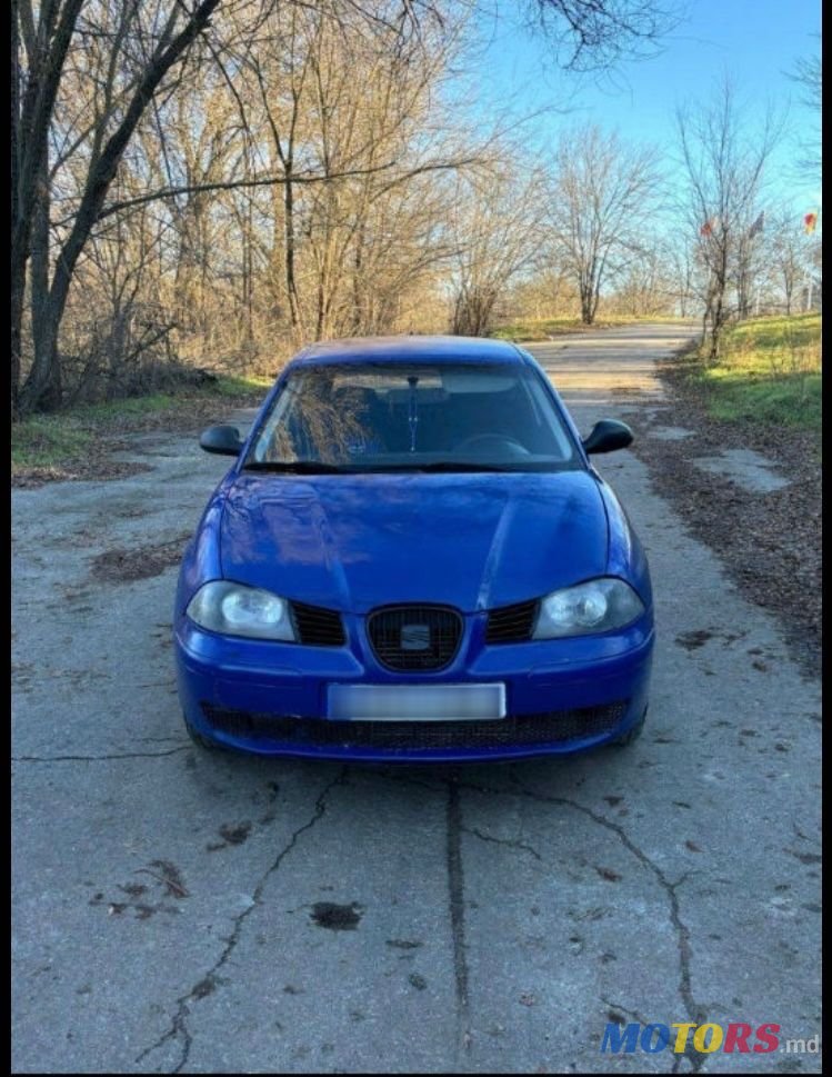 2002' SEAT Ibiza photo #1