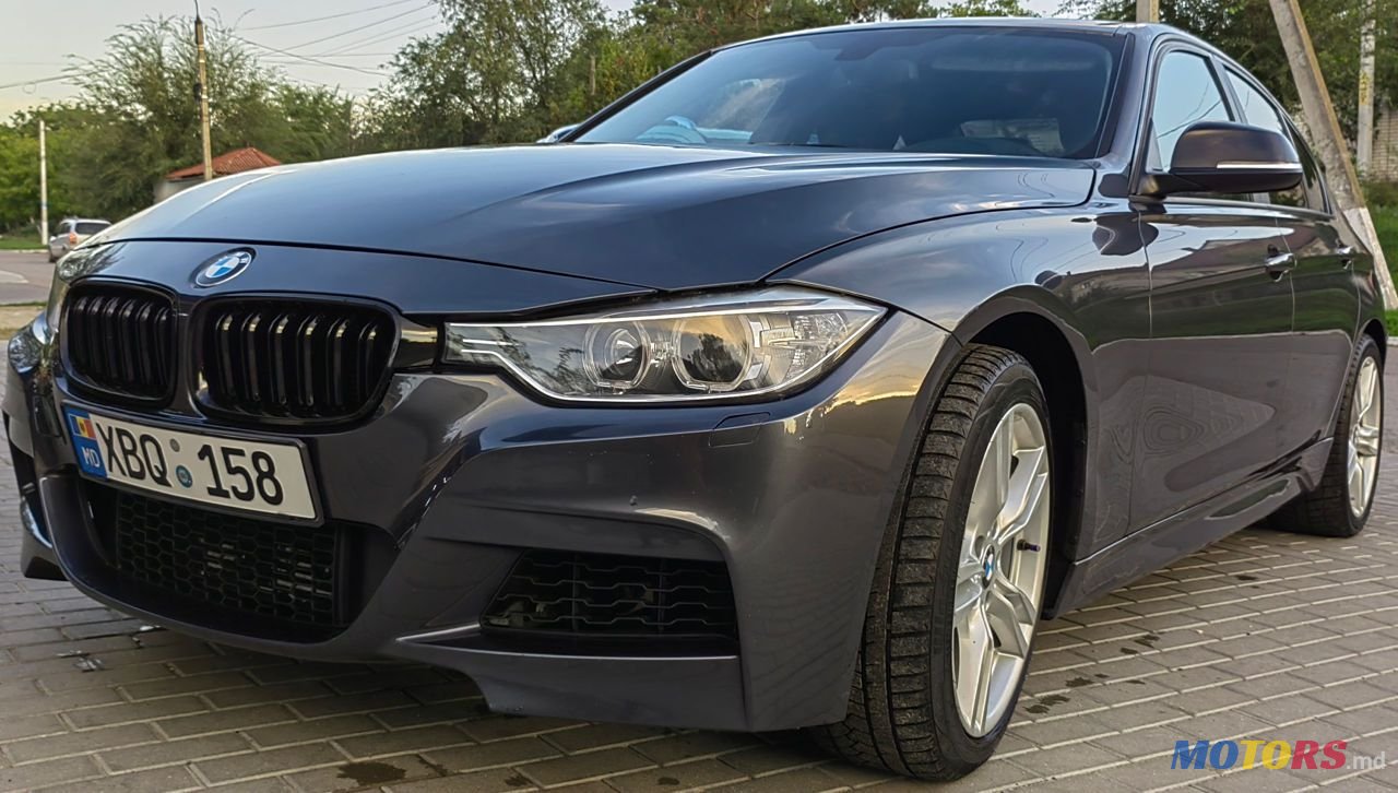 2013' BMW 3 Series photo #1