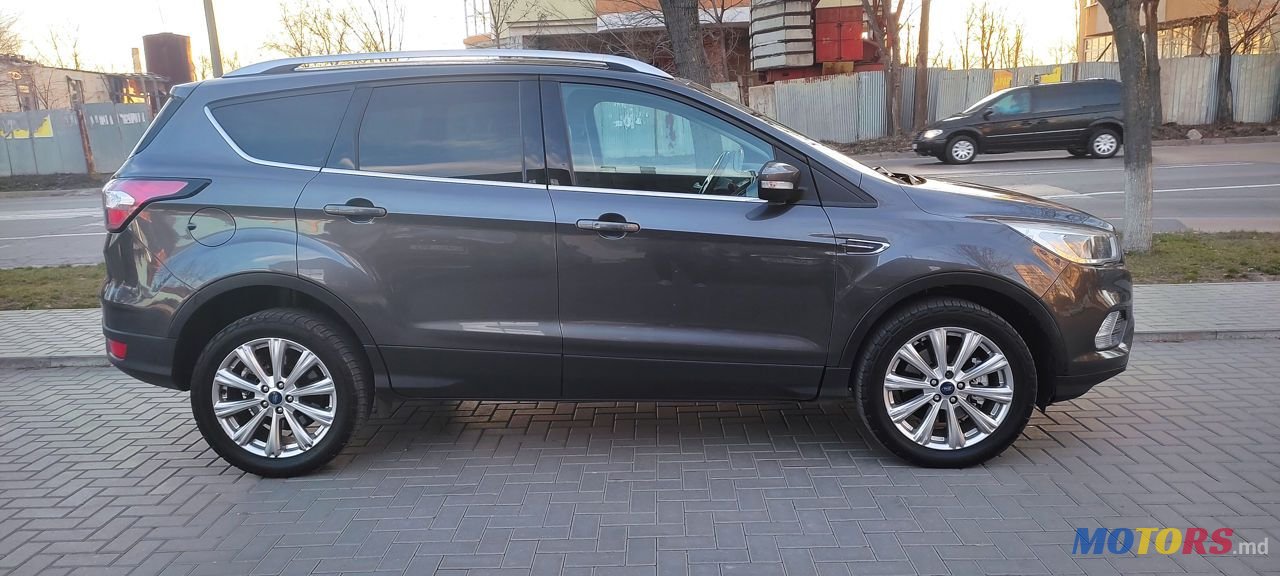 2017' Ford Kuga photo #6