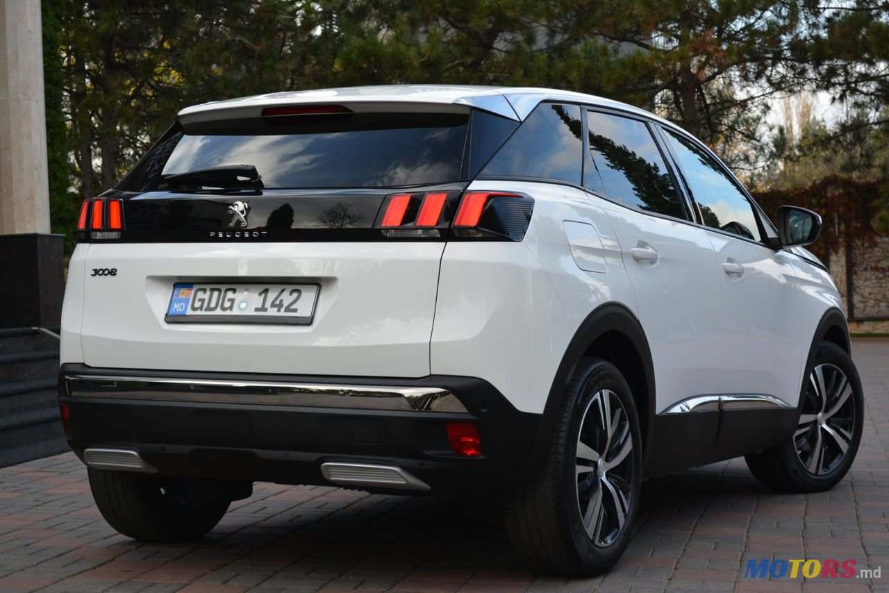 2018' Peugeot 3008 photo #2
