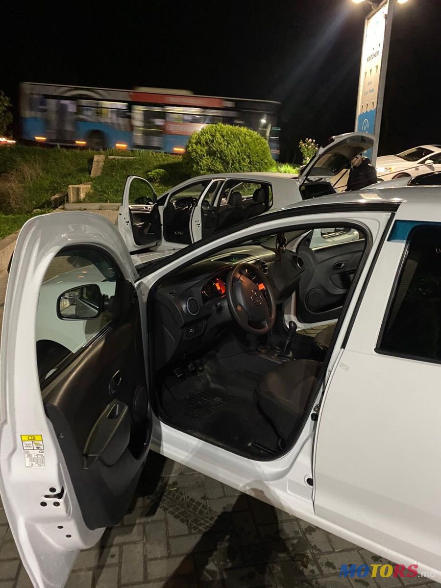 2016' Dacia Logan photo #5