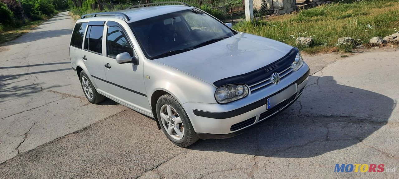2000' Volkswagen Golf photo #2