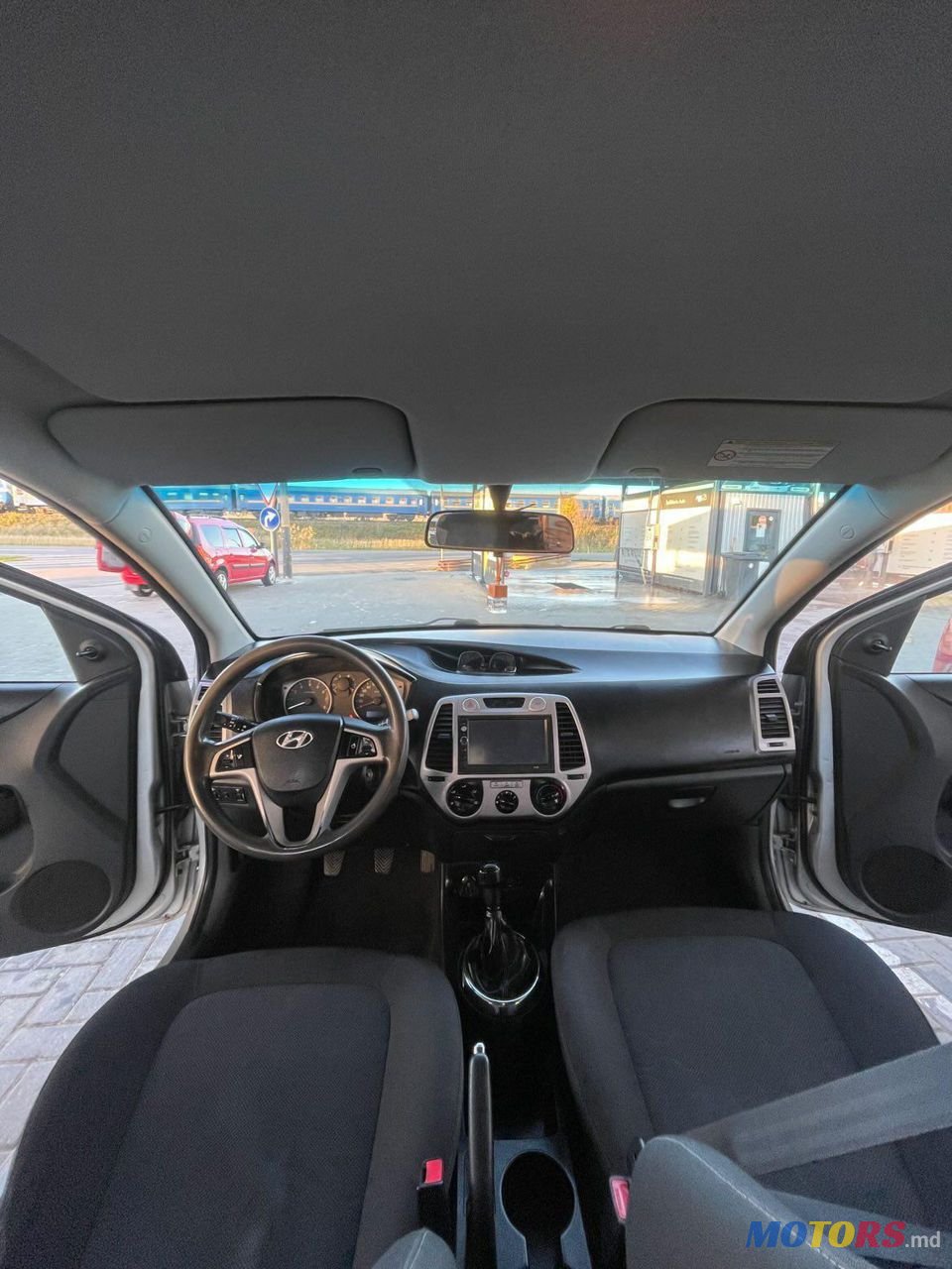 2011' Hyundai i20 photo #3