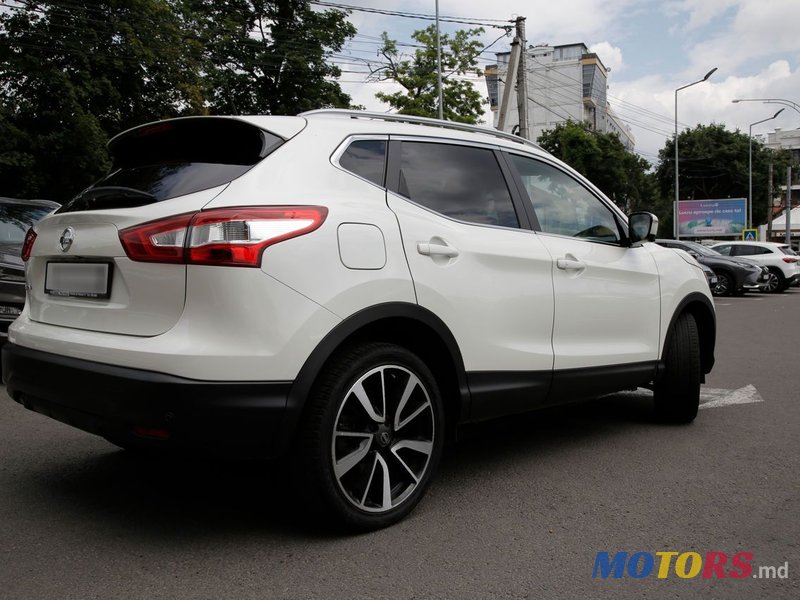 2015' Nissan Qashqai photo #3