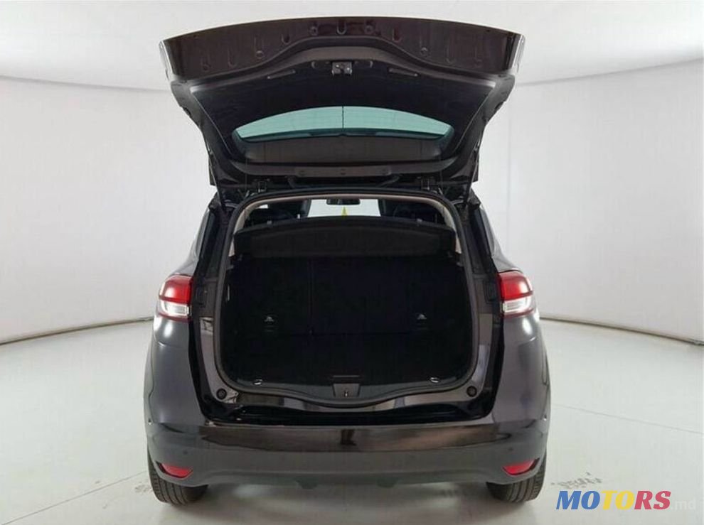 2018' Renault Scenic photo #5