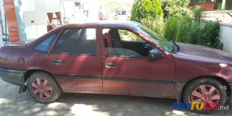 1992' Opel Vectra photo #1