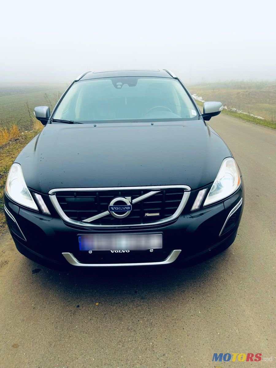 2011' Volvo XC60 photo #2