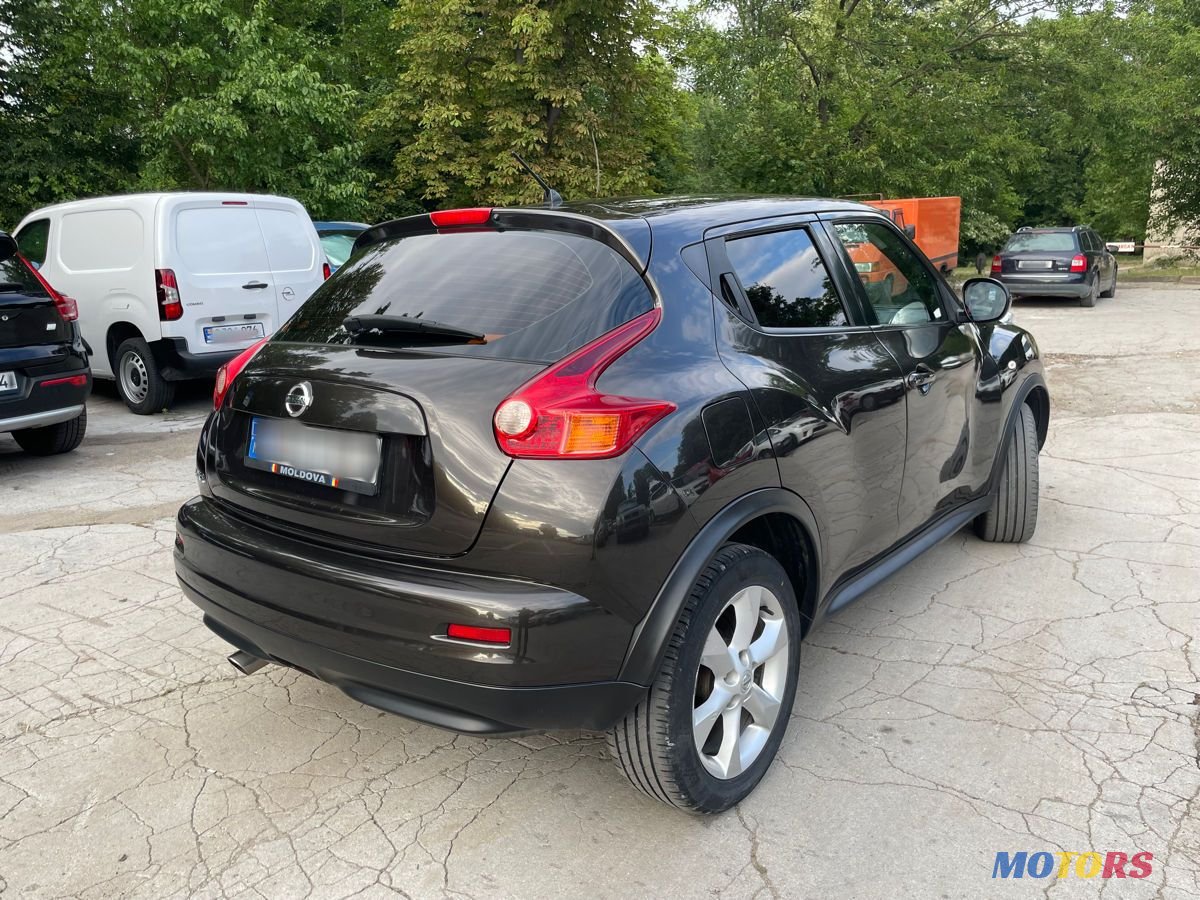 2012' Nissan Juke photo #3