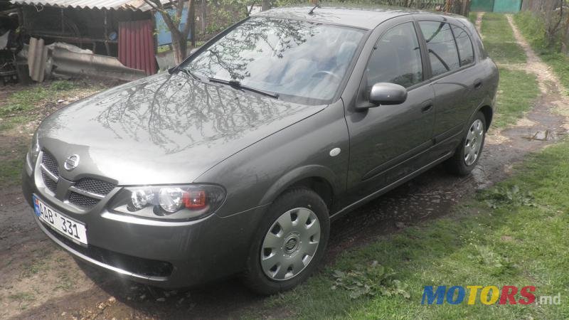 2007' Nissan Almera photo #1