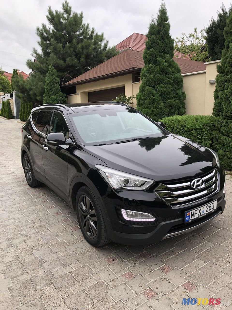 2014' Hyundai Santa Fe photo #1