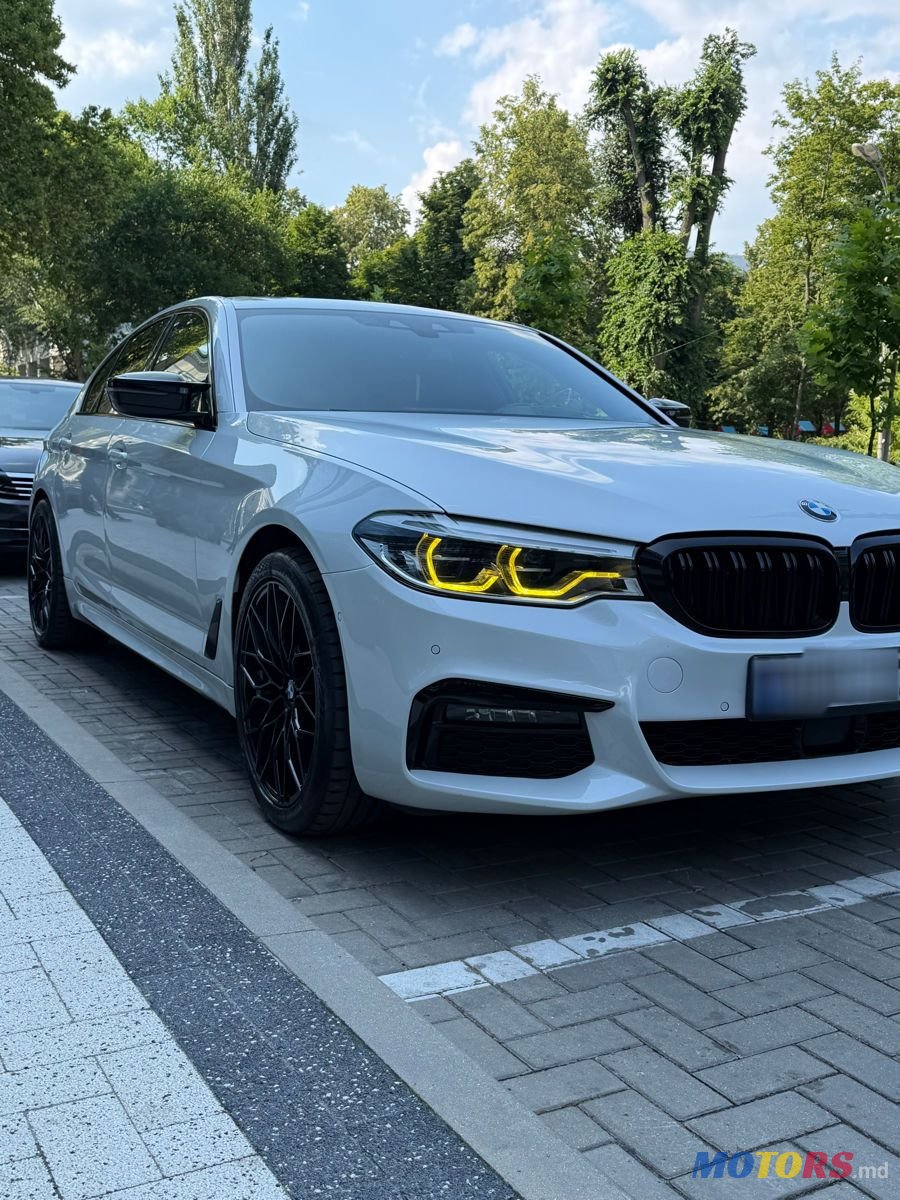 2019' BMW 5 Series photo #5