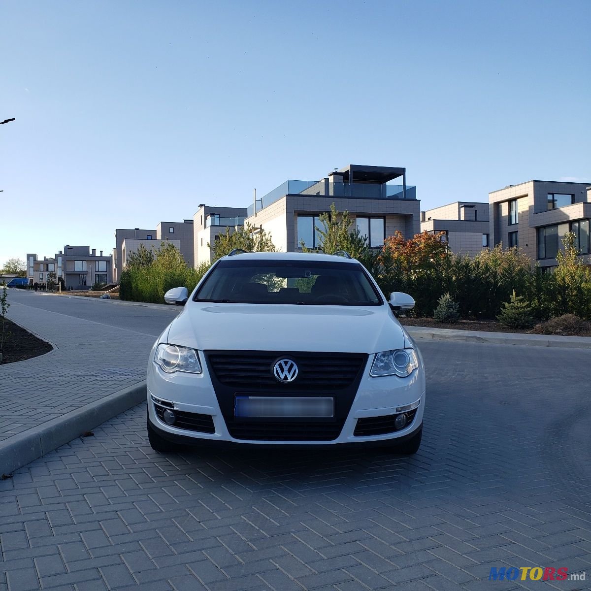 2009' Volkswagen Passat photo #1