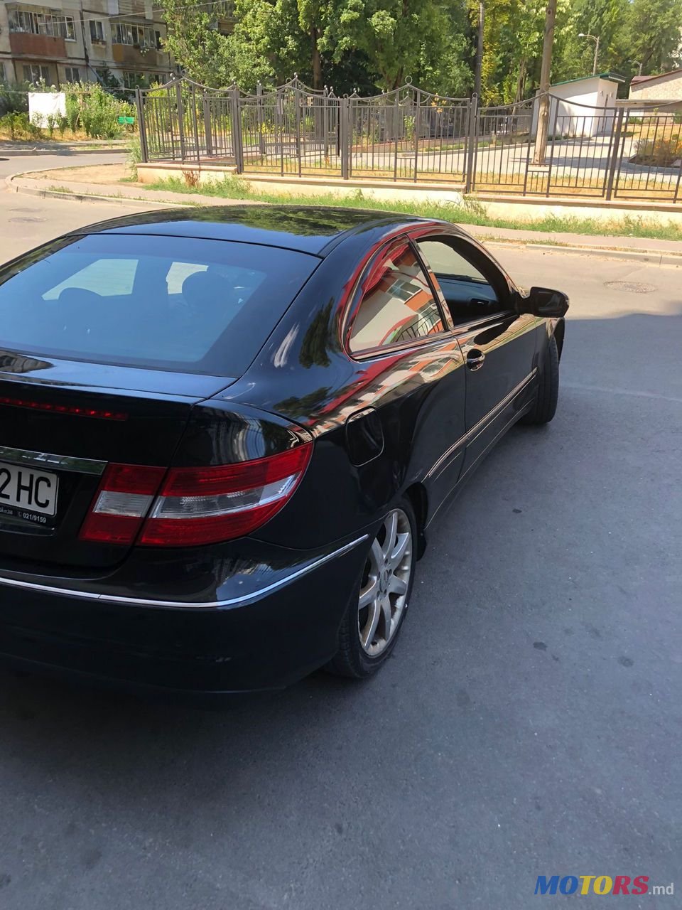 2009' Mercedes-Benz C Класс photo #2