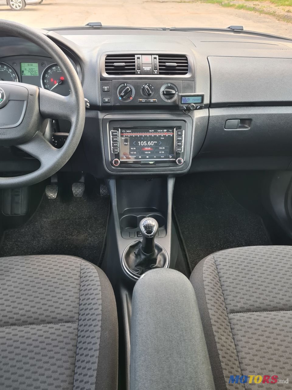 2012' Skoda Fabia photo #6