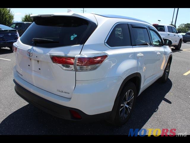 2017' Toyota Highlander photo #7