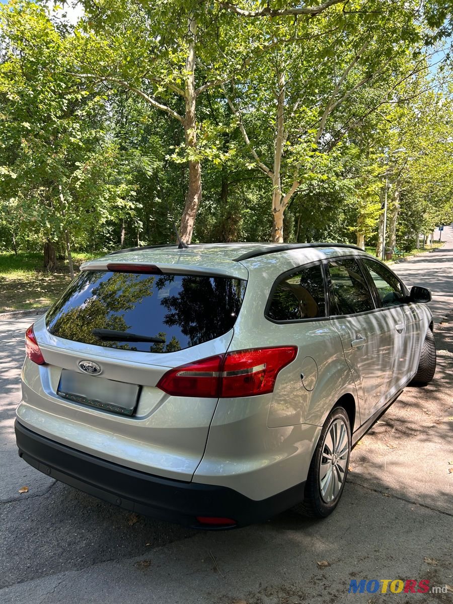 2015' Ford Focus photo #6