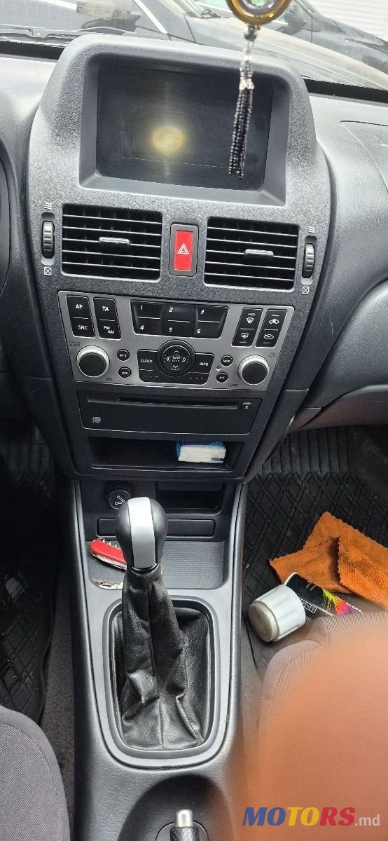 2006' Nissan Almera photo #6