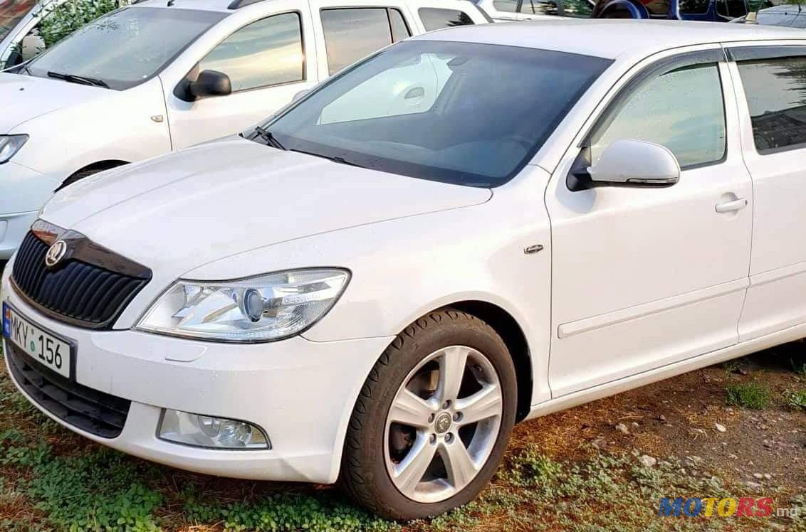 2009' Skoda Octavia photo #2