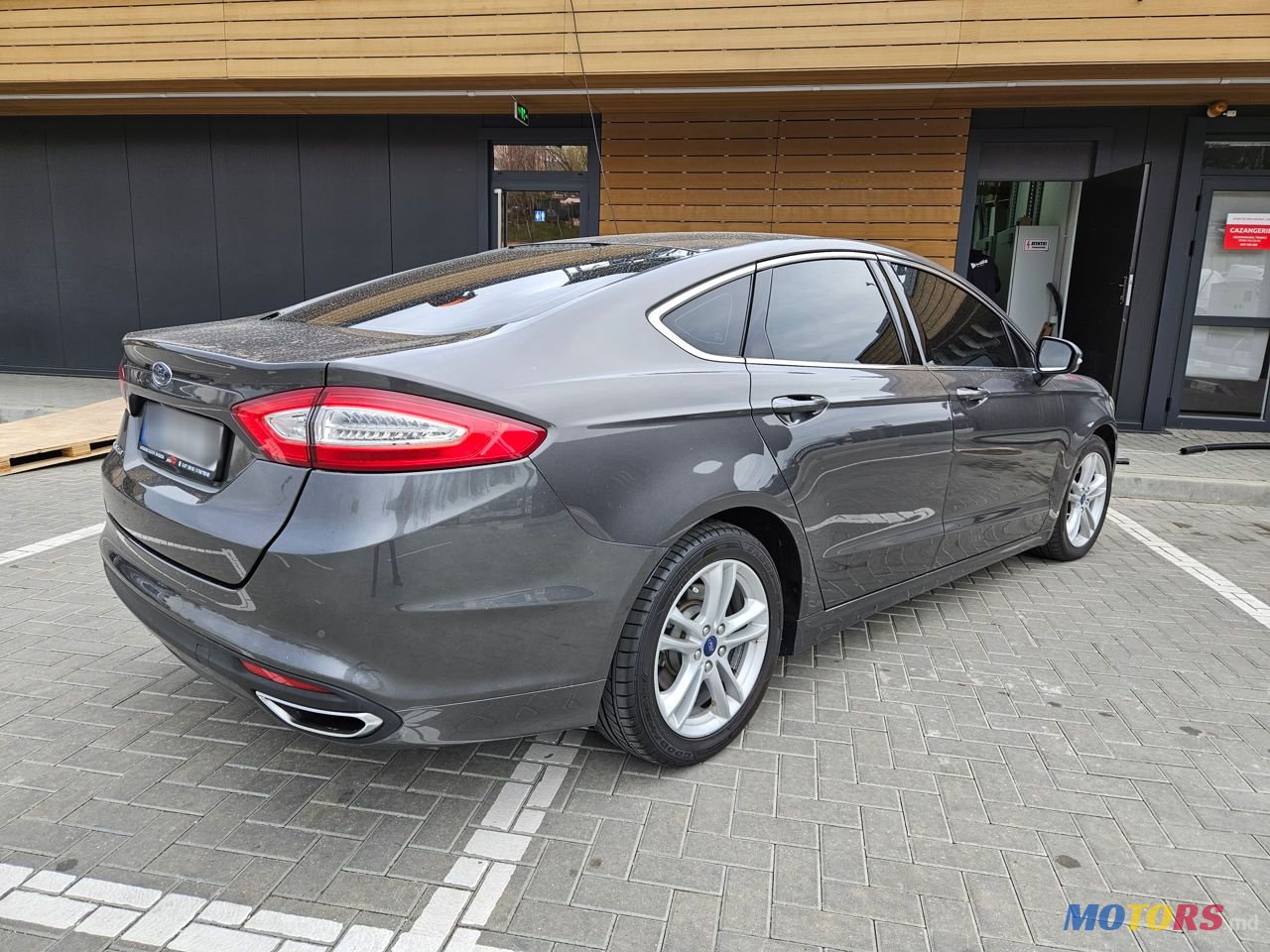 2015' Ford Mondeo photo #2