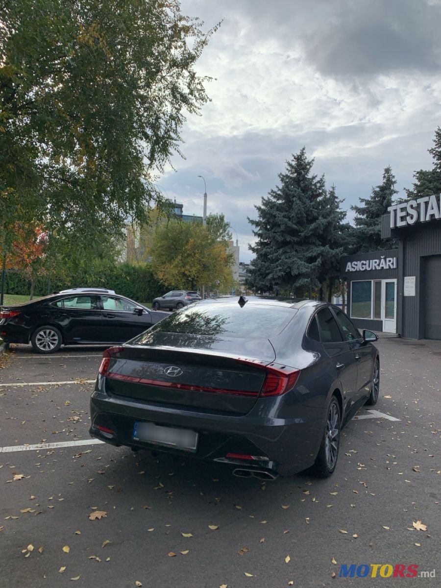 2020' Hyundai Sonata photo #4
