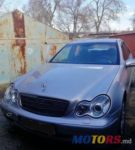 2003' Mercedes-Benz C photo #1
