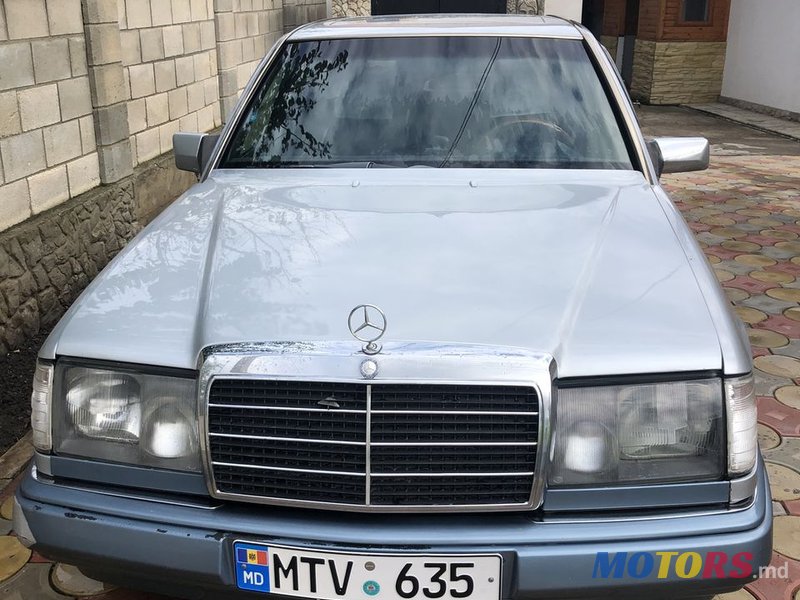 1990' Mercedes-Benz E Класс photo #1