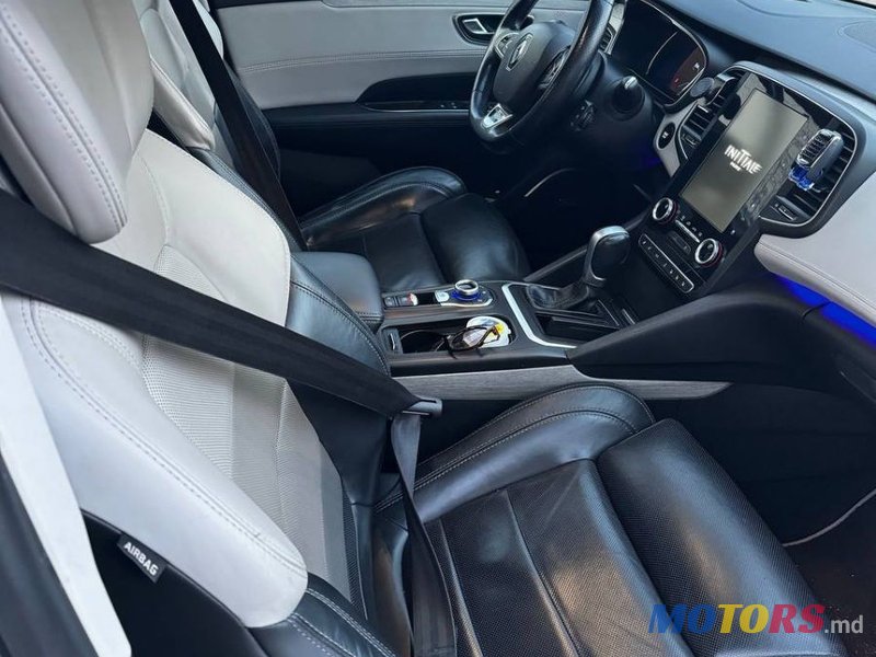 2017' Renault Talisman photo #2