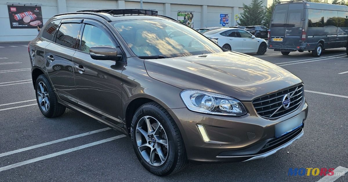 2017' Volvo XC60 photo #2