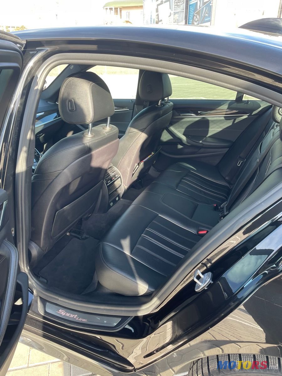 2018' BMW 5 Series photo #5