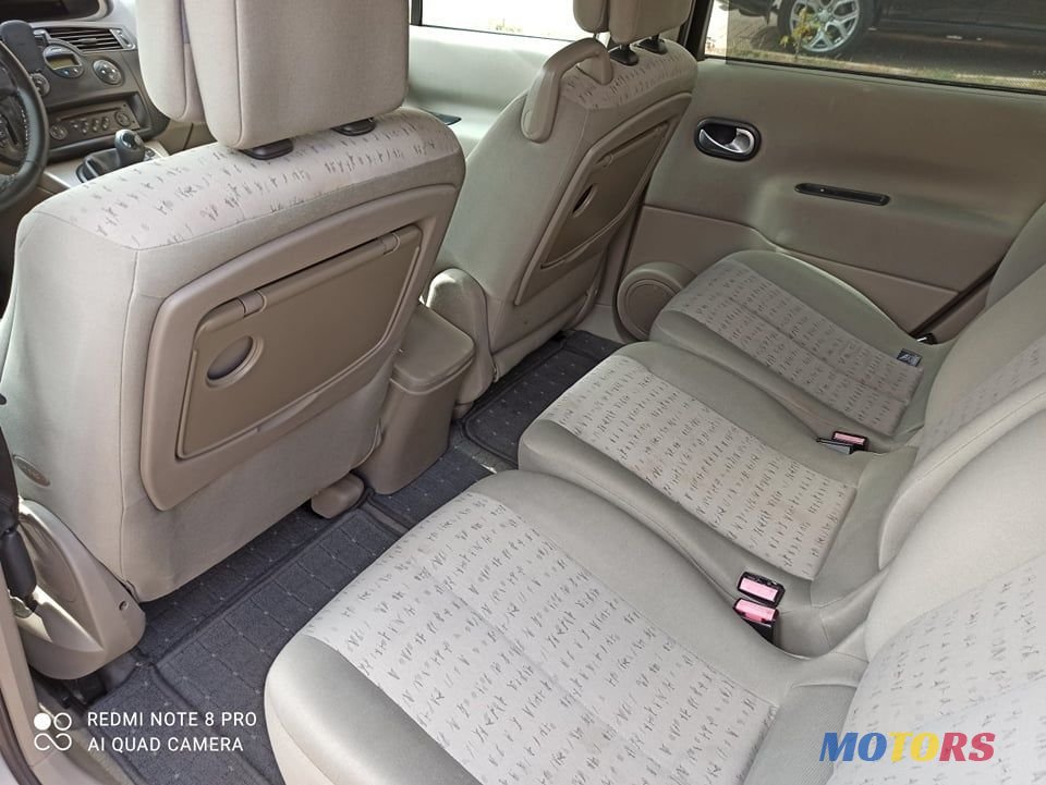2005' Renault Scenic photo #4