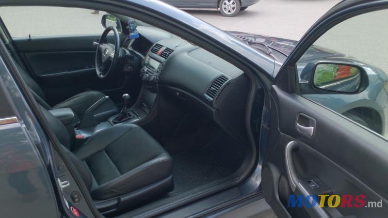 2003' Honda Accord photo #5