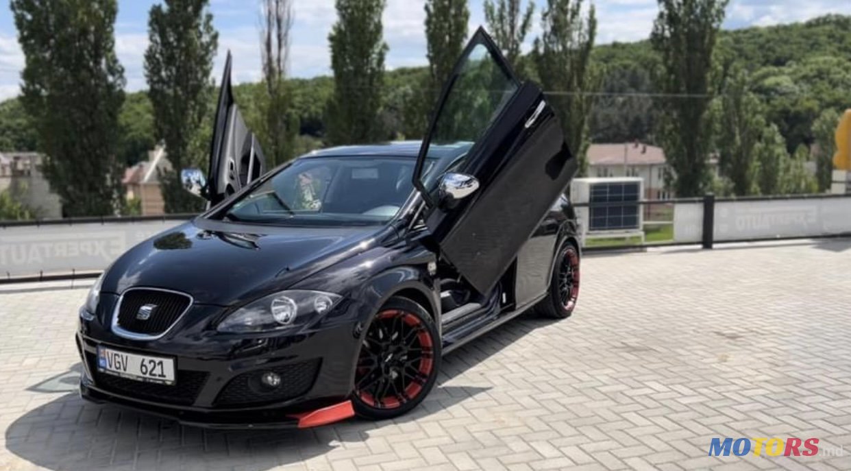 2011' SEAT Leon SPORT photo #6