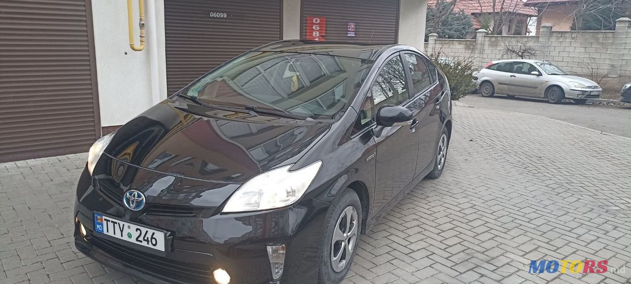 2013' Toyota Prius photo #1