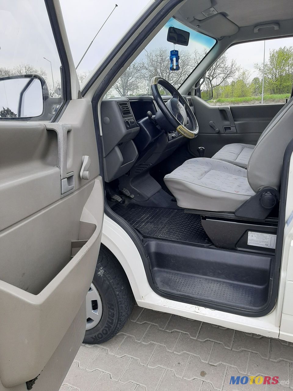 1998' Volkswagen Transporter photo #3