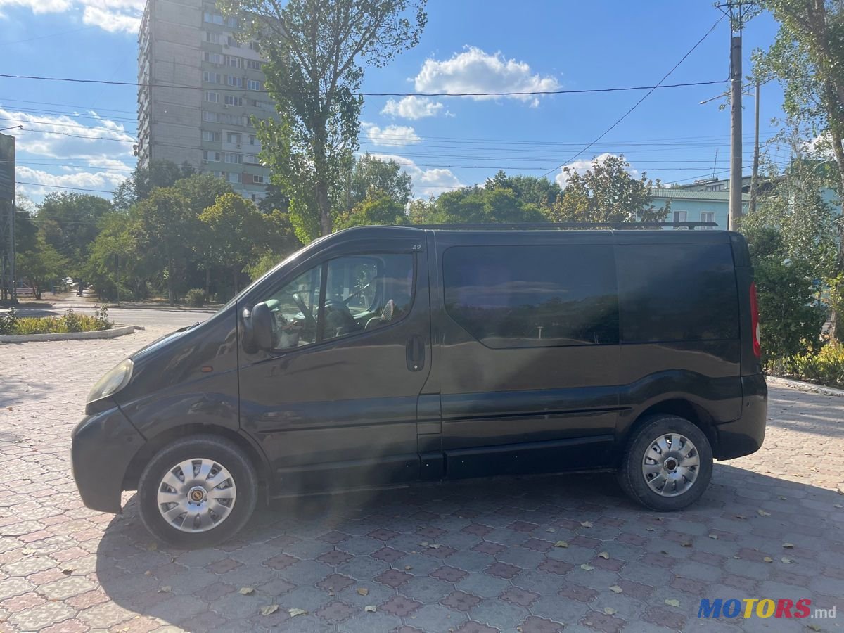 2002' Opel Vivaro photo #3