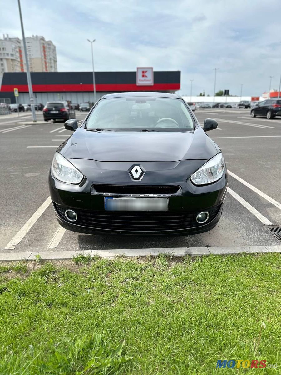 2010' Renault Fluence photo #4