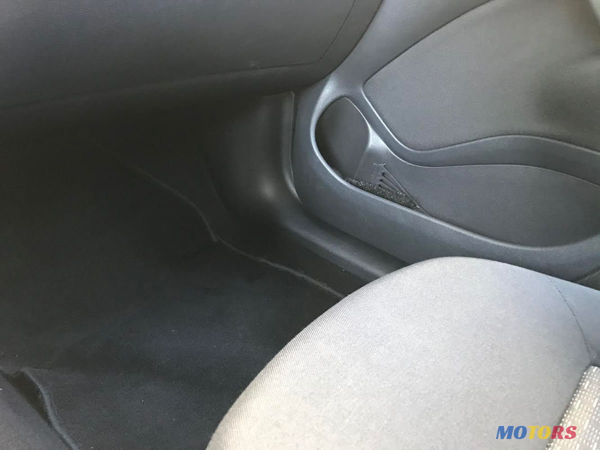 2011' Skoda Octavia photo #6